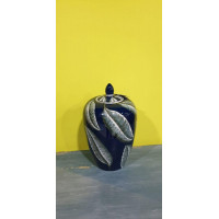 Vitale Yaprak Desenli Porselen Kapaklı Küp Vitale Yaprak Desenli Porselen Kapaklı Küp