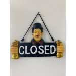 Charlie Chaplin Closed Temalı Duvar Kapı Yazısı