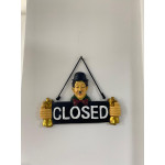 Charlie Chaplin Closed Temalı Duvar Kapı Yazısı