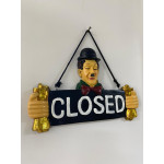 Charlie Chaplin Closed Temalı Duvar Kapı Yazısı