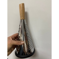 Lale Ahşap Saplı Konik Rende Büyük Boy 27cm